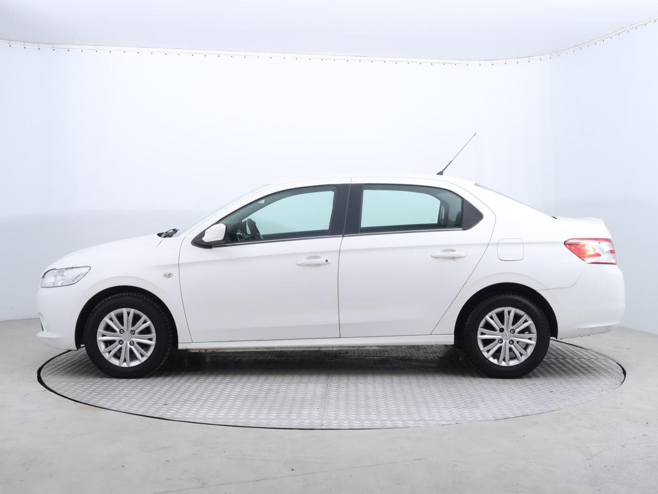 2016 Peugeot 301 - 4