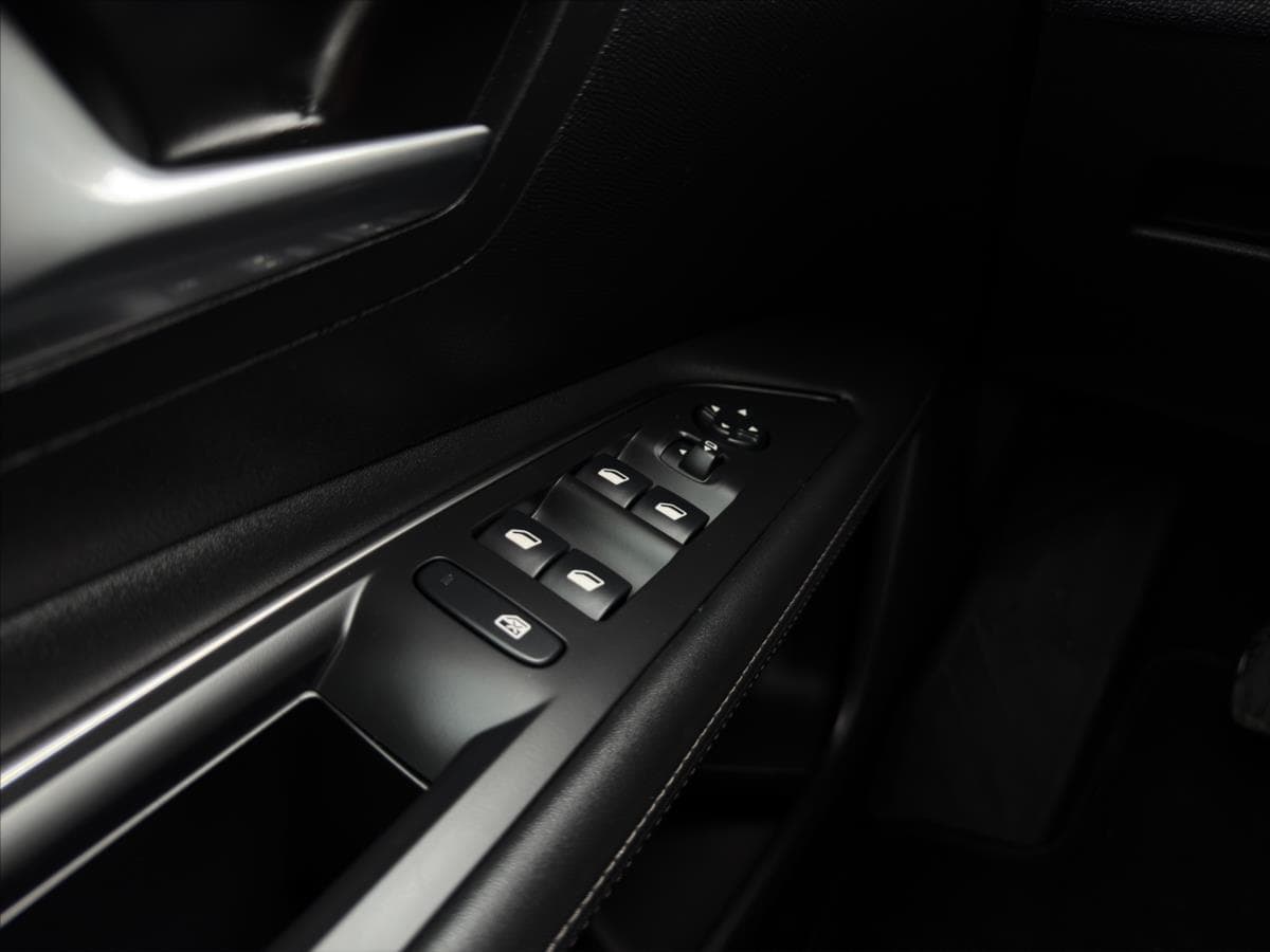 2019 Peugeot 3008 - 15