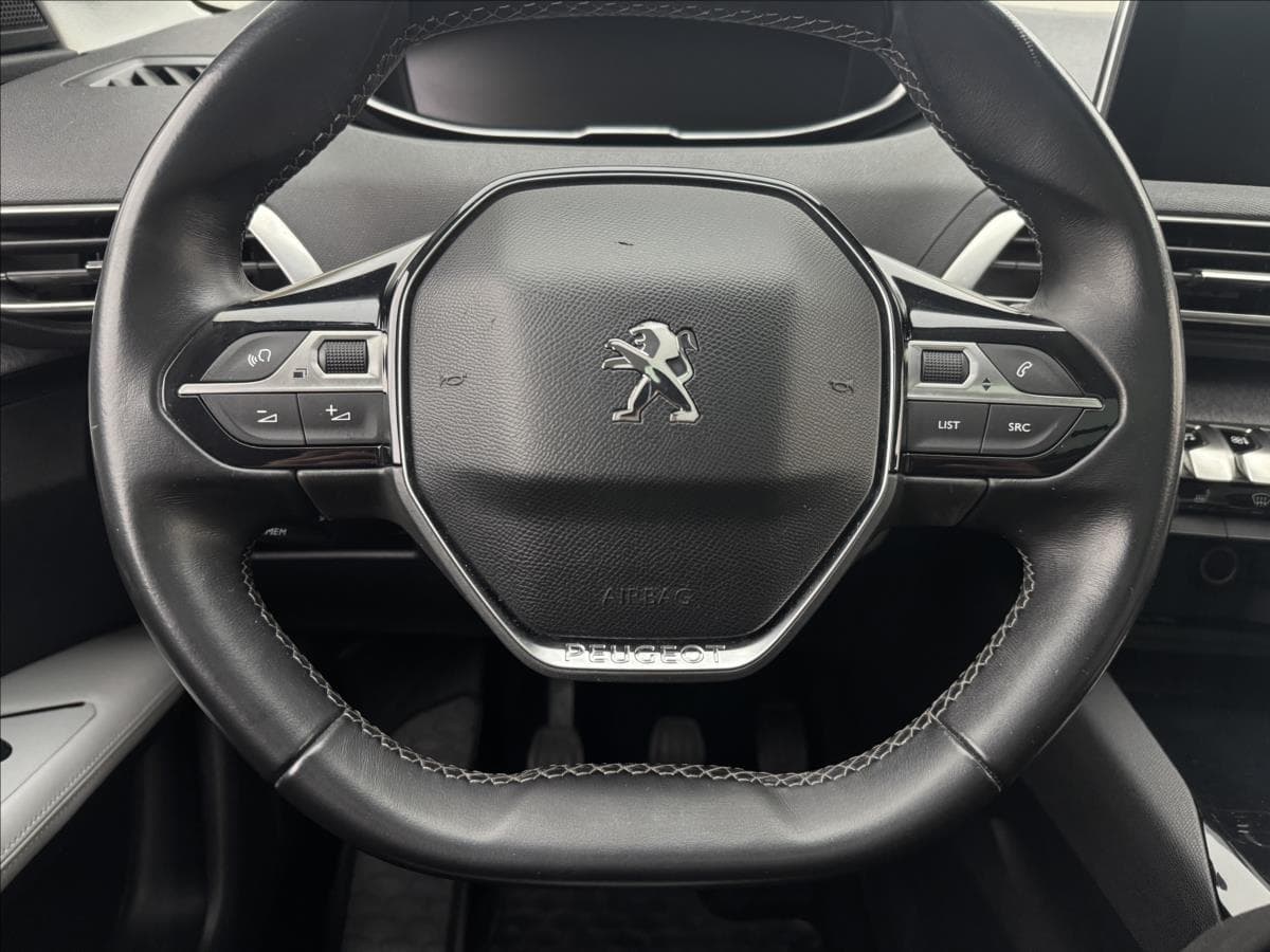 2016 Peugeot 3008 - 8