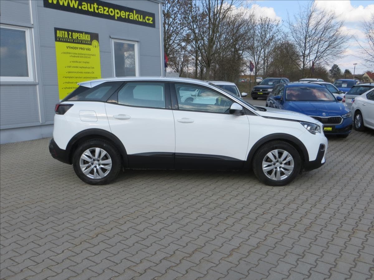 2020 Peugeot 3008 - 9