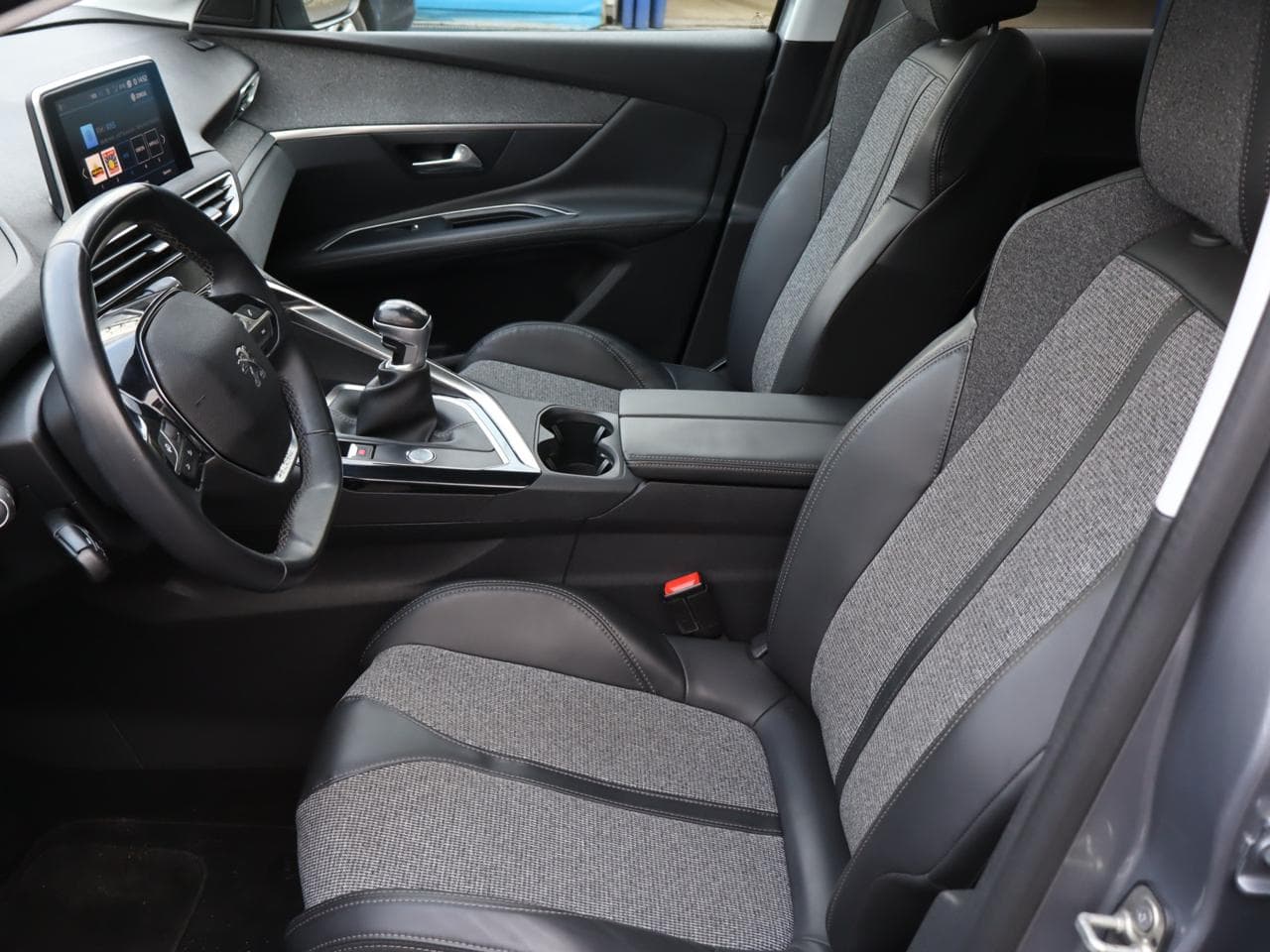 2016 Peugeot 3008 - 14