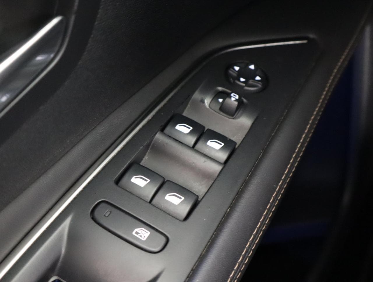 2016 Peugeot 3008 - 20