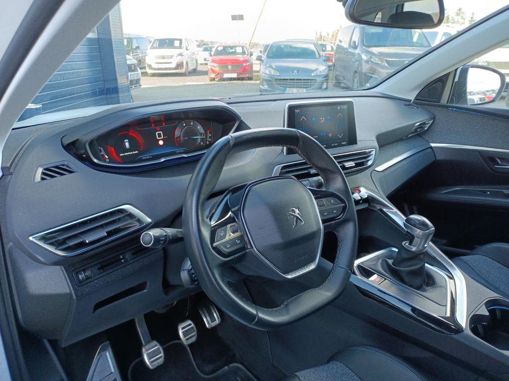 2017 Peugeot 3008 - 8