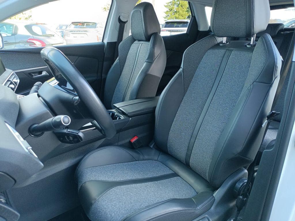 2017 Peugeot 3008 - 9