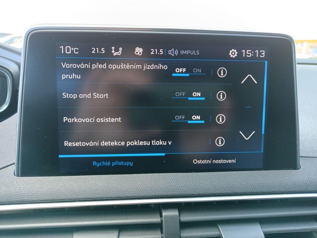 2017 Peugeot 3008 - 13