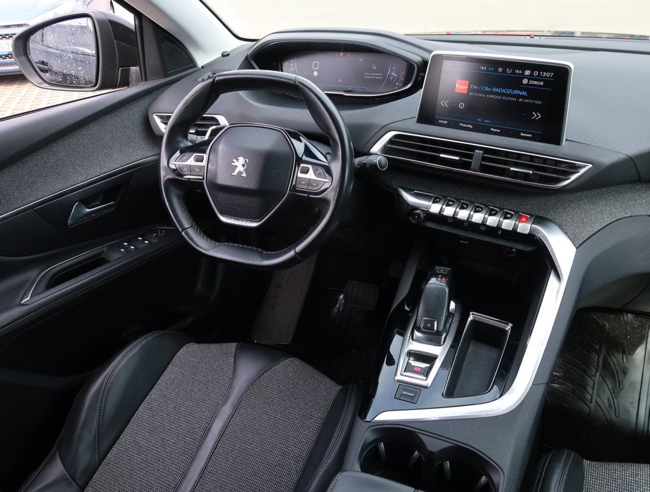 2017 Peugeot 3008 - 9