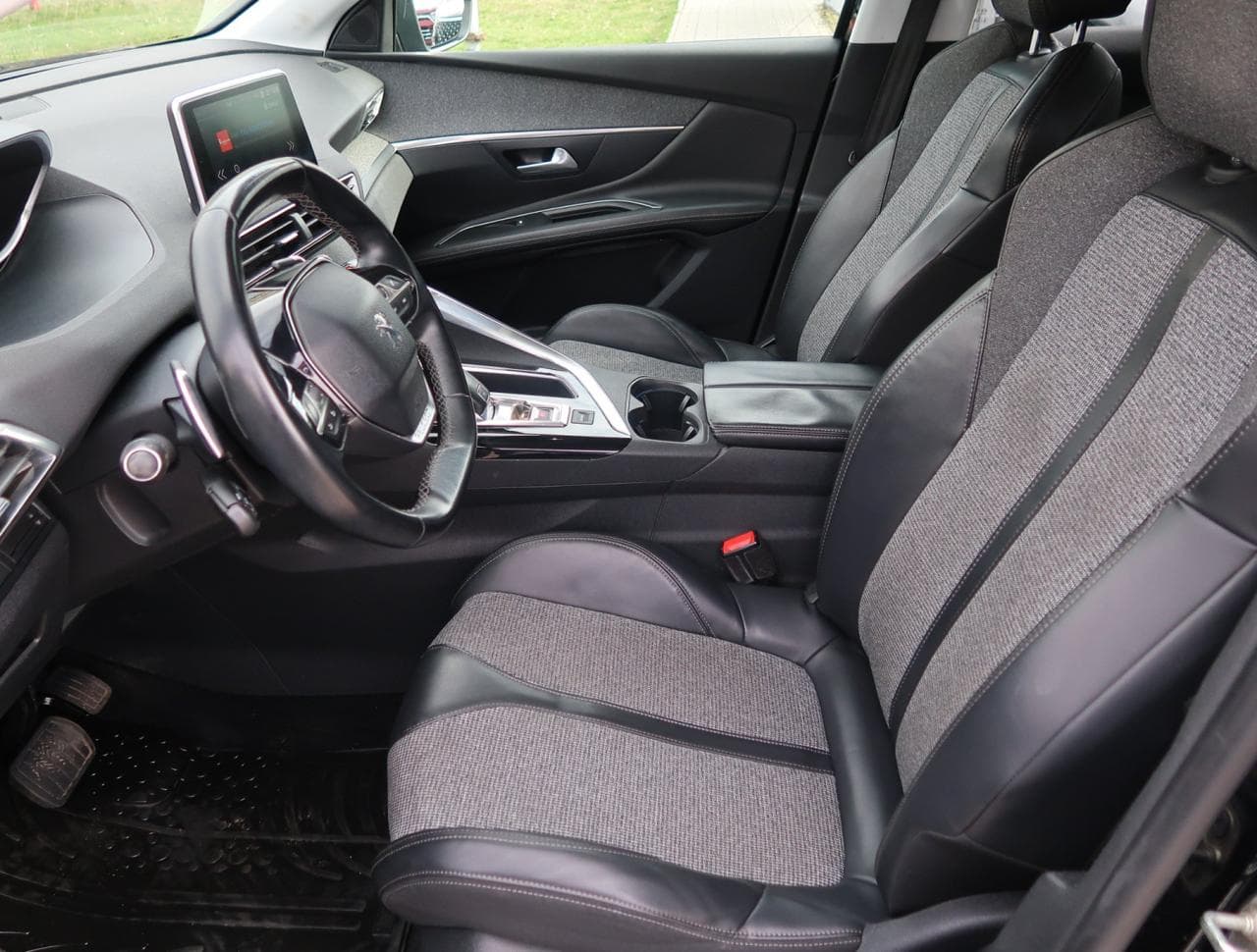 2017 Peugeot 3008 - 16