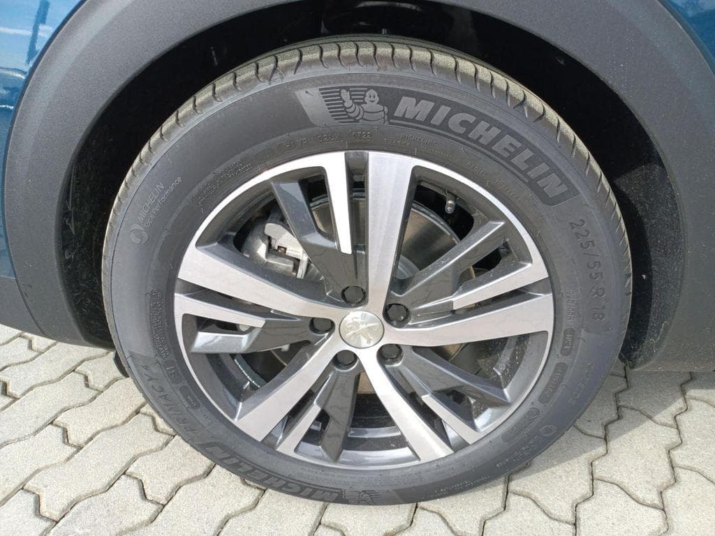 2022 Peugeot 3008 - 17