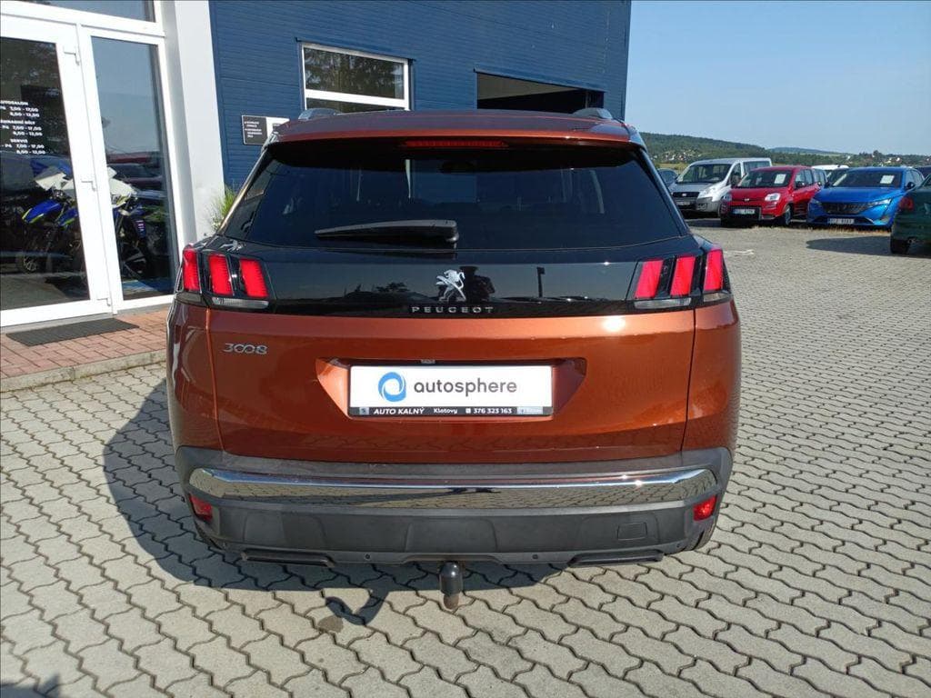 2019 Peugeot 3008 - 11
