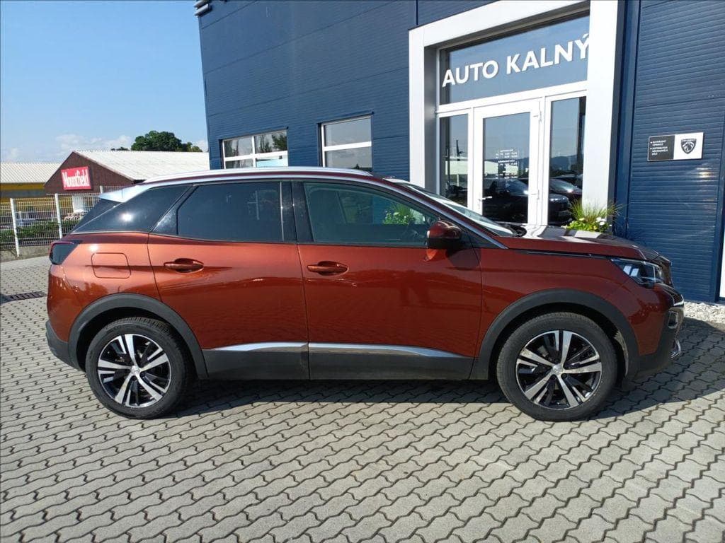 2019 Peugeot 3008 - 9