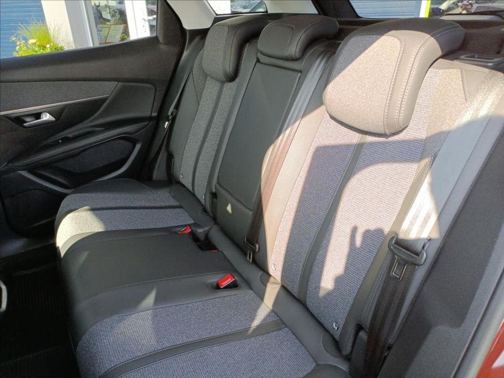 2019 Peugeot 3008 - 5