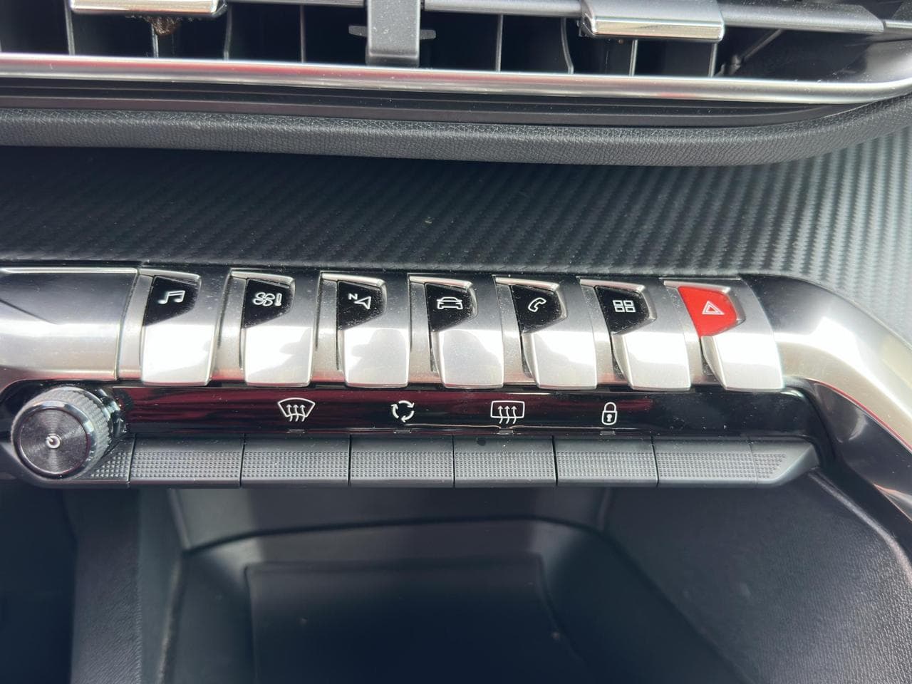 2019 Peugeot 3008 - 15