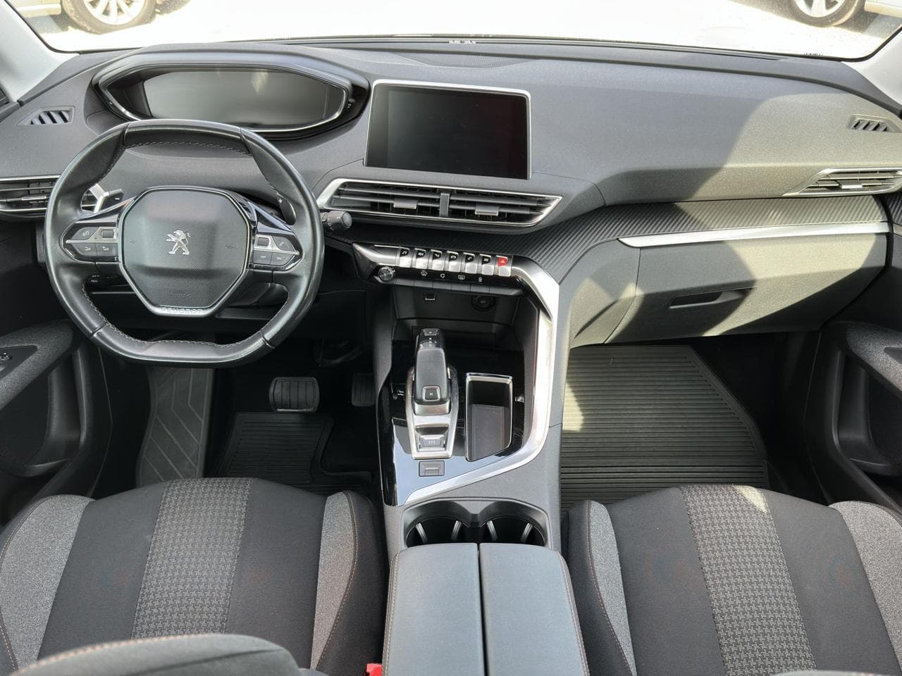2019 Peugeot 3008 - 8