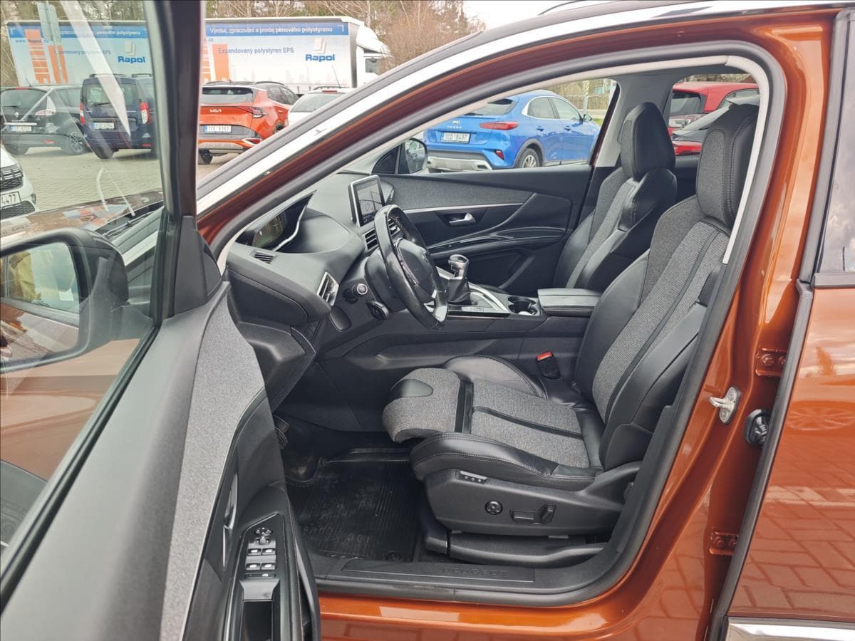 2017 Peugeot 3008 - 10