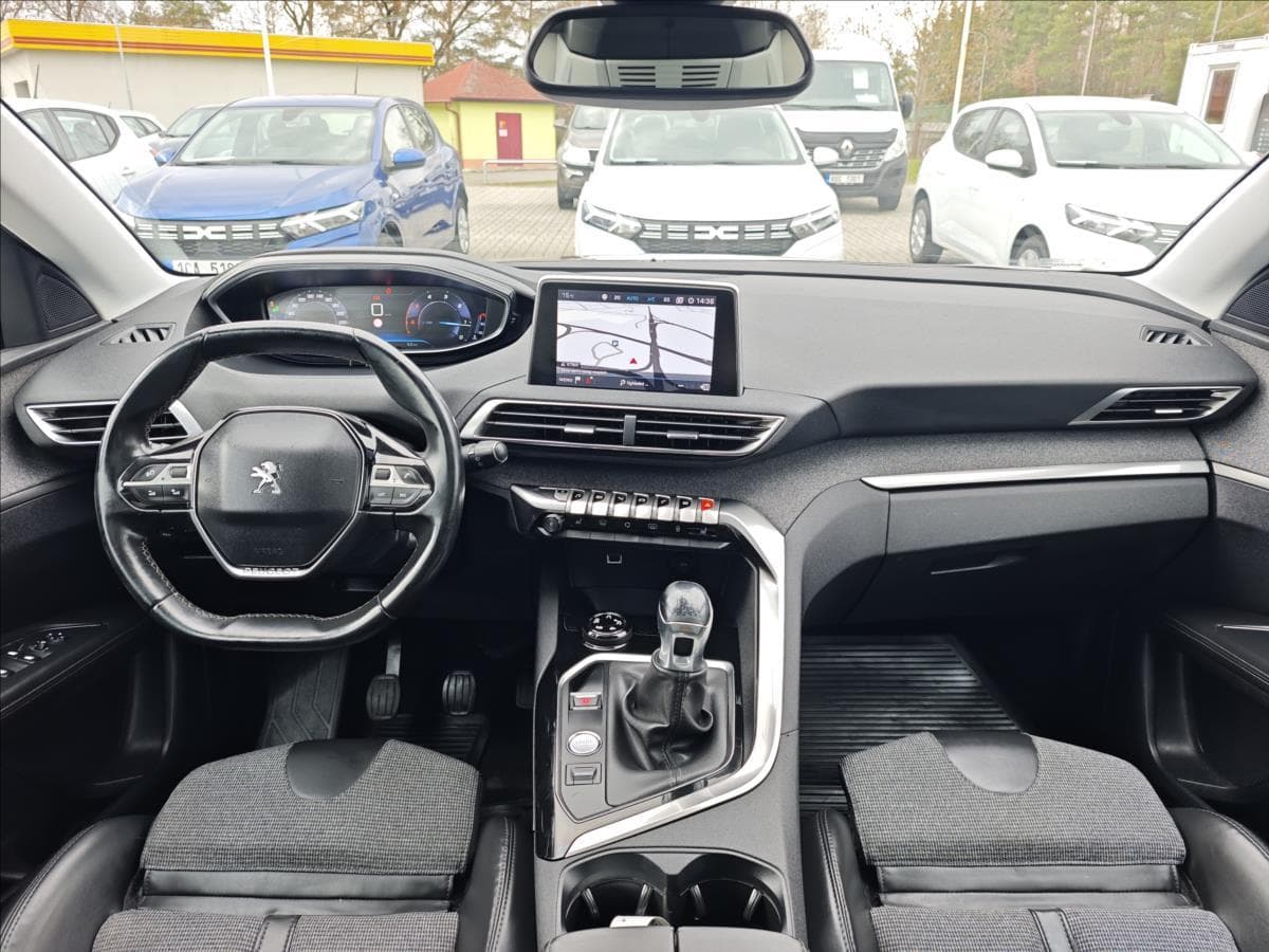 2017 Peugeot 3008 - 16