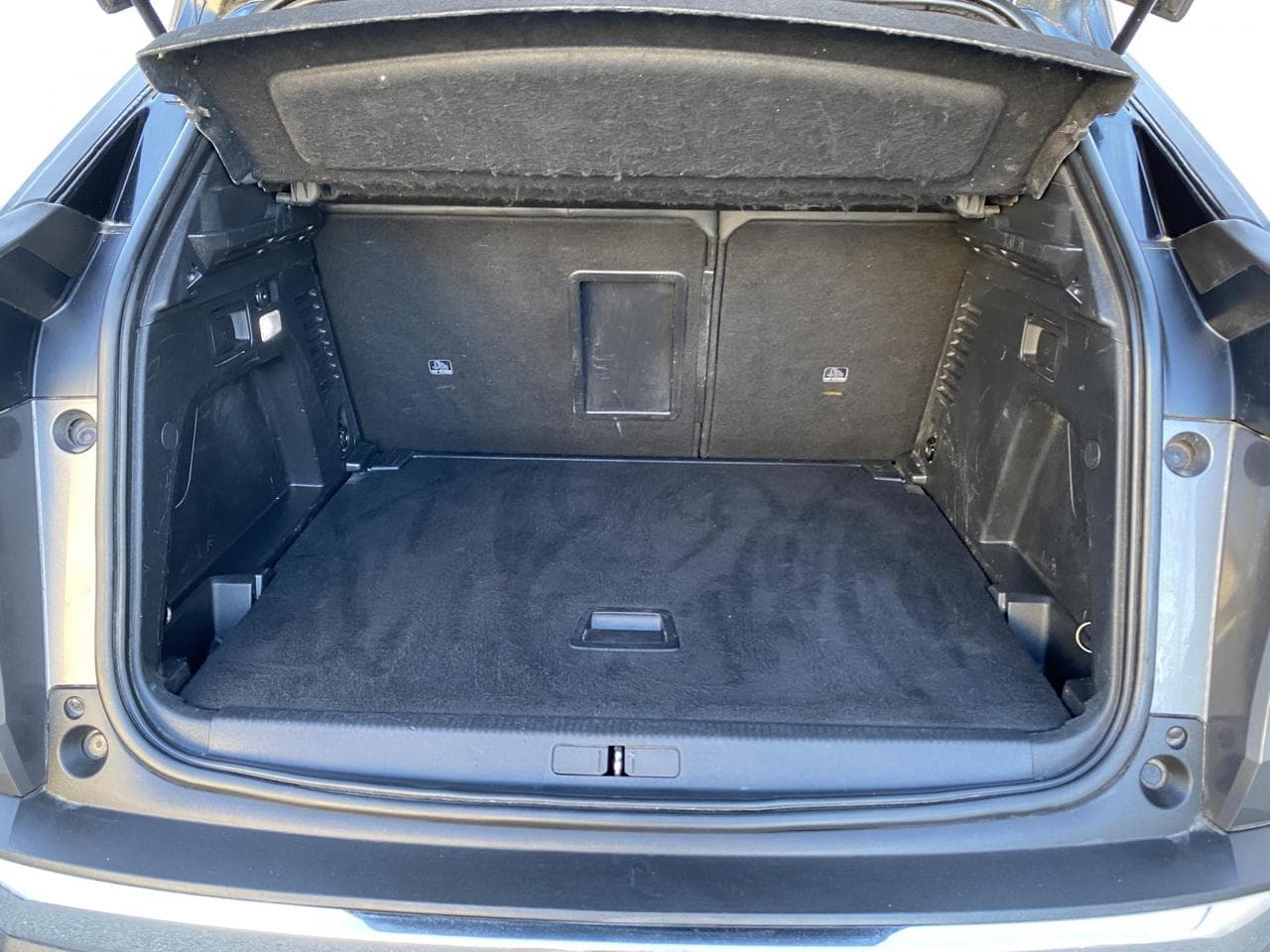 2018 Peugeot 3008 - 7