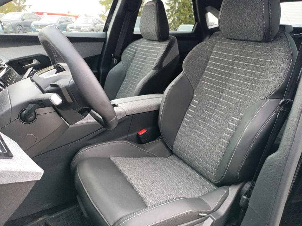 2025 Peugeot 3008 - 27