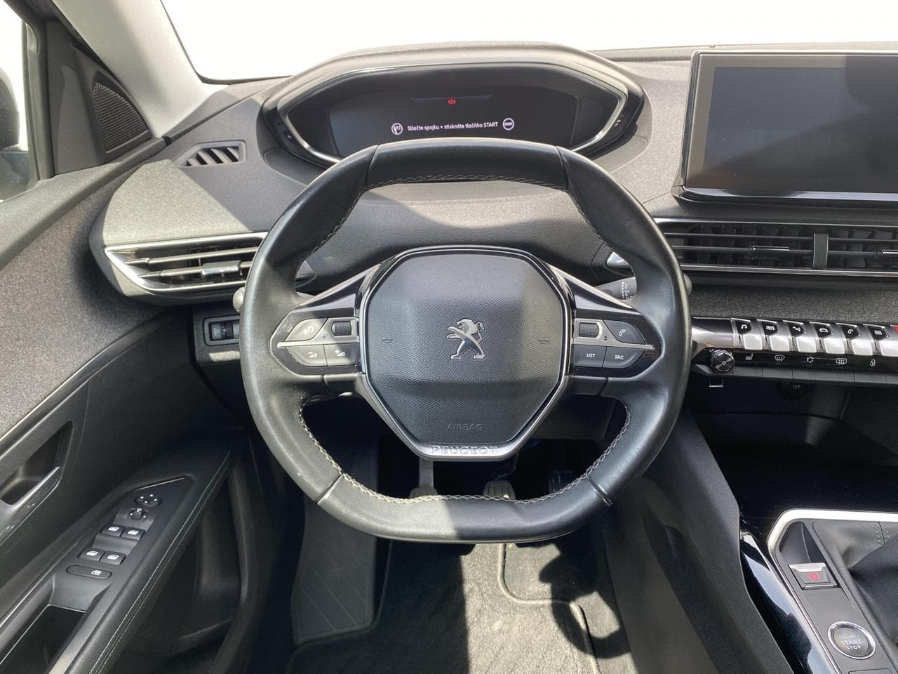 2021 Peugeot 3008 - 12