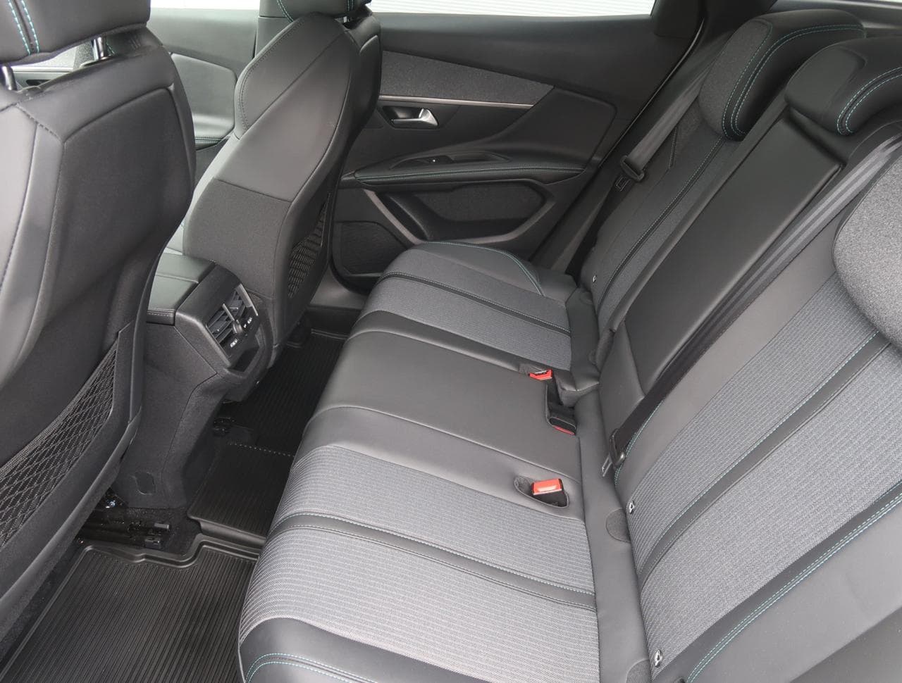 2022 Peugeot 3008 - 15