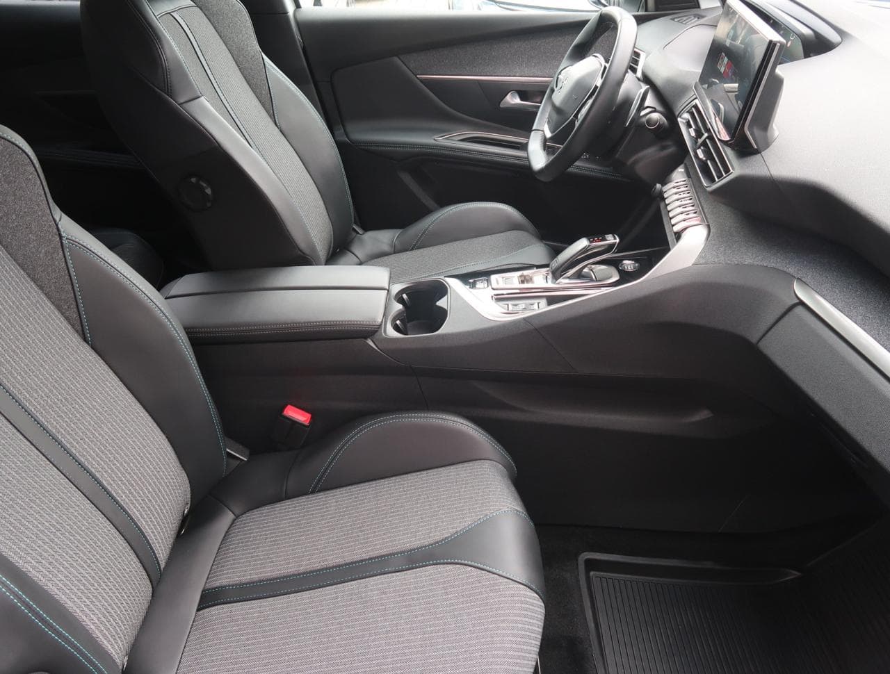 2022 Peugeot 3008 - 12