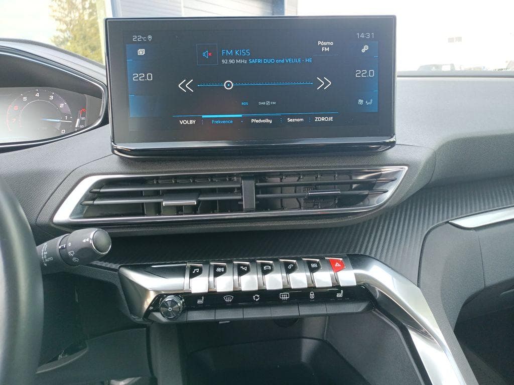 2021 Peugeot 3008 - 21