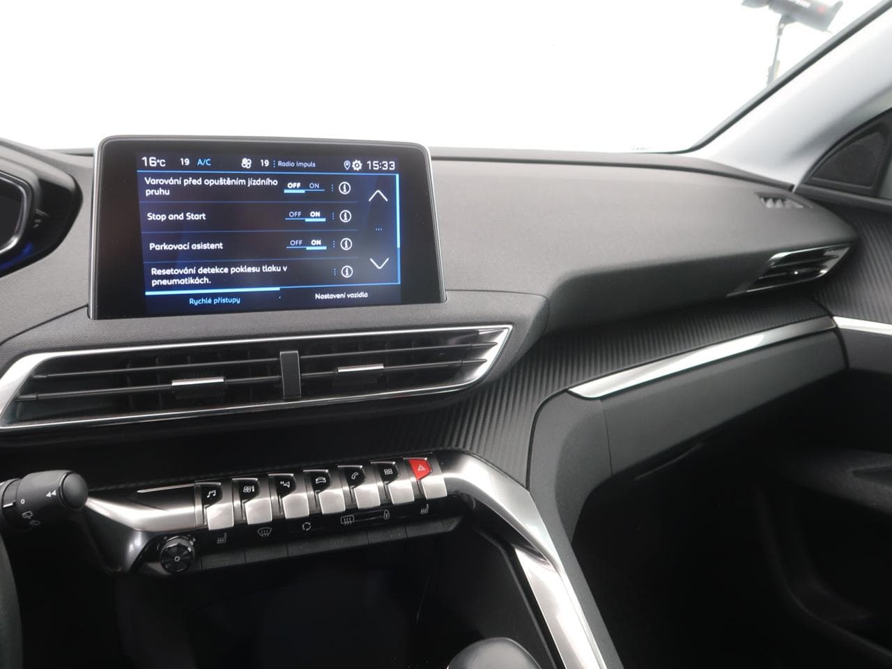 2021 Peugeot 3008 - 18