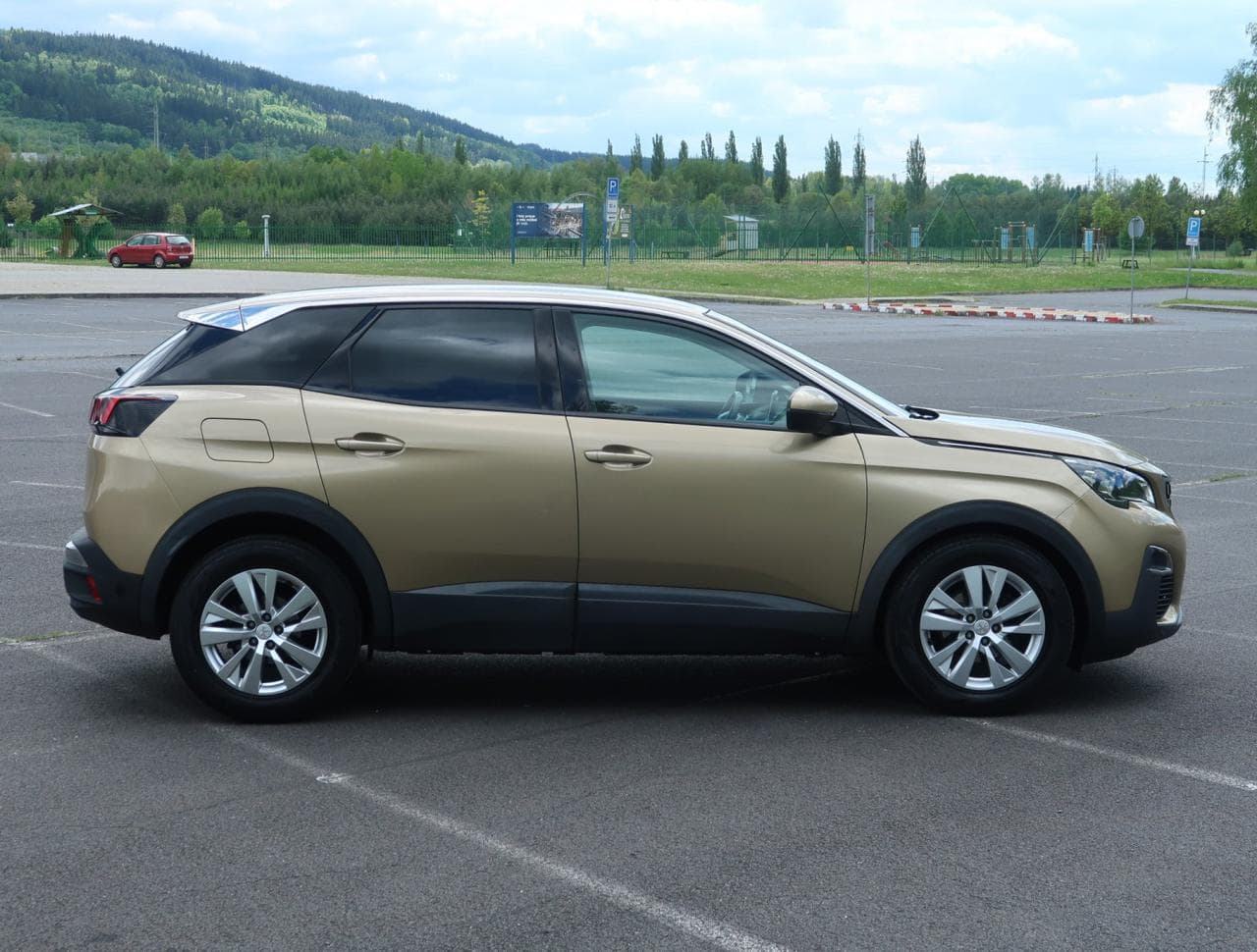 2018 Peugeot 3008 - 8