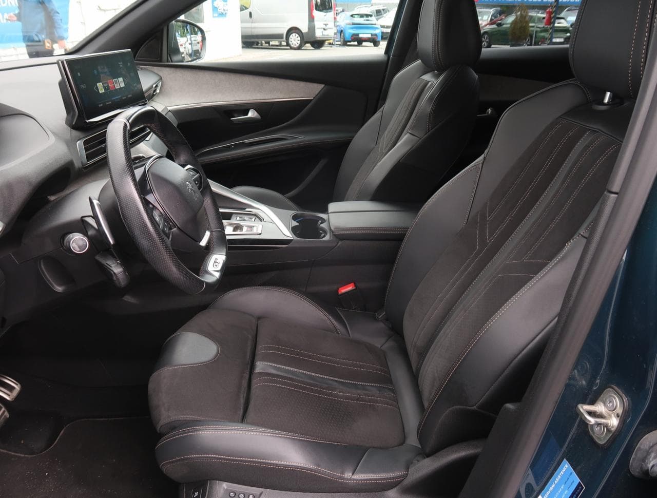 2022 Peugeot 3008 - 16