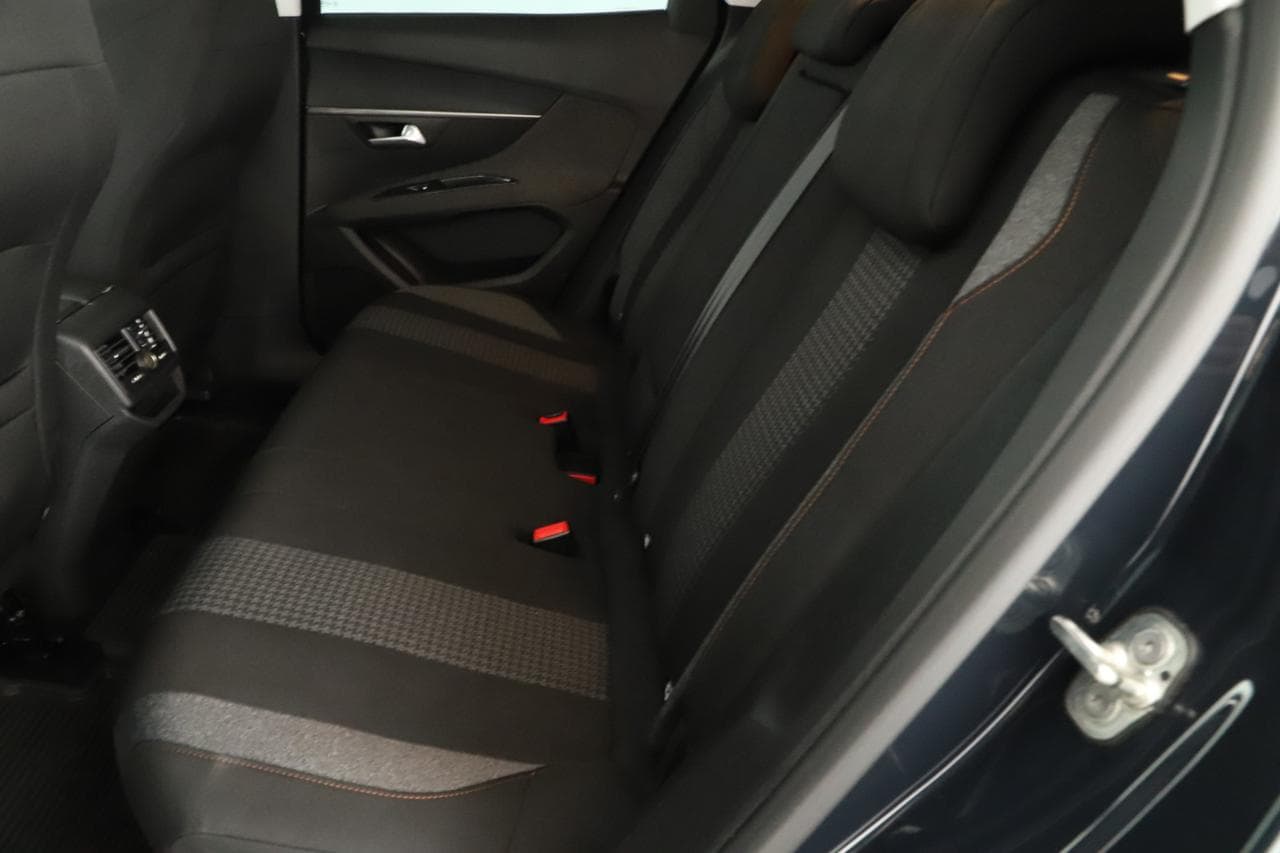 2019 Peugeot 3008 - 12