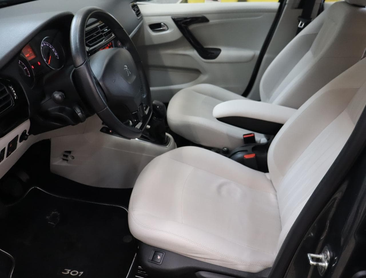 2012 Peugeot 301 - 16