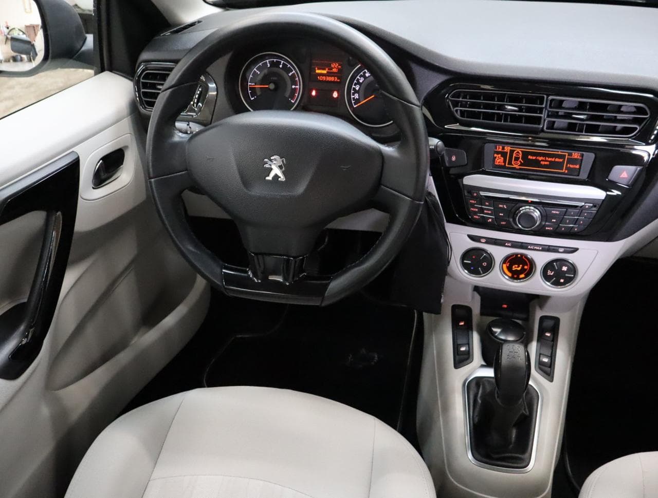 2012 Peugeot 301 - 9