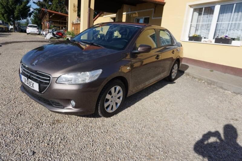 2012 Peugeot 301 - 11