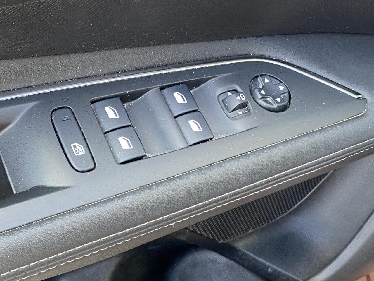 2018 Peugeot 3008 - 19