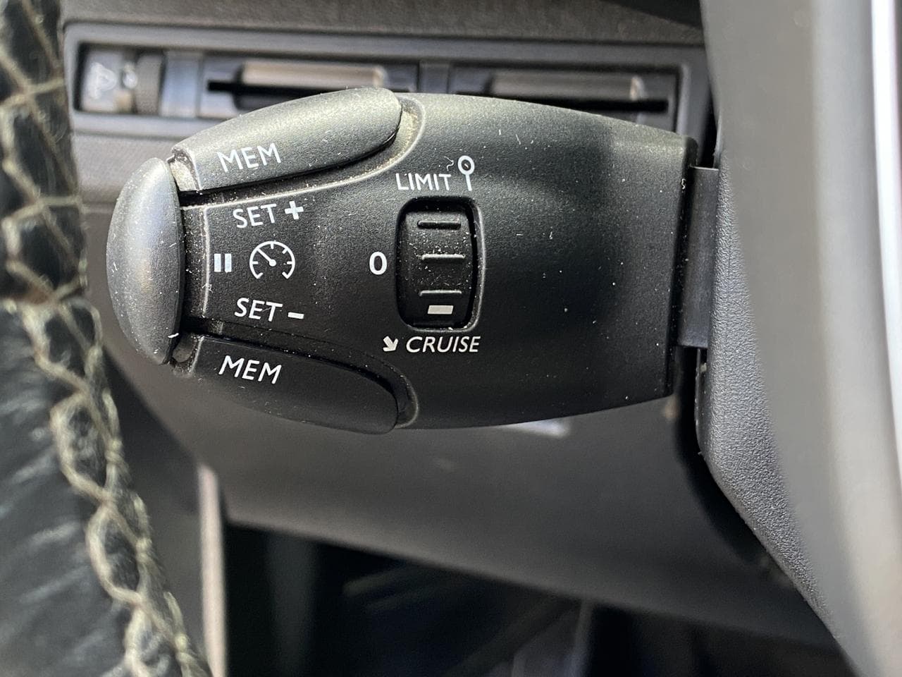 2018 Peugeot 3008 - 22