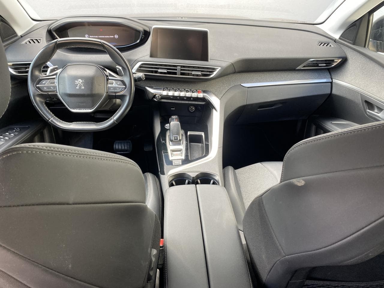 2018 Peugeot 3008 - 14