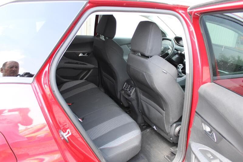 2019 Peugeot 3008 - 14