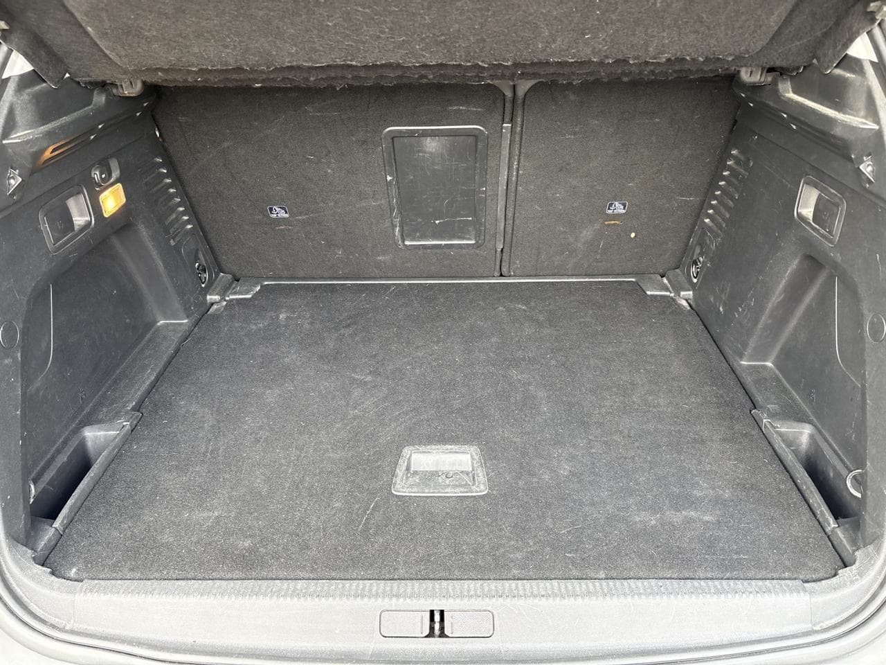 2017 Peugeot 3008 - 9