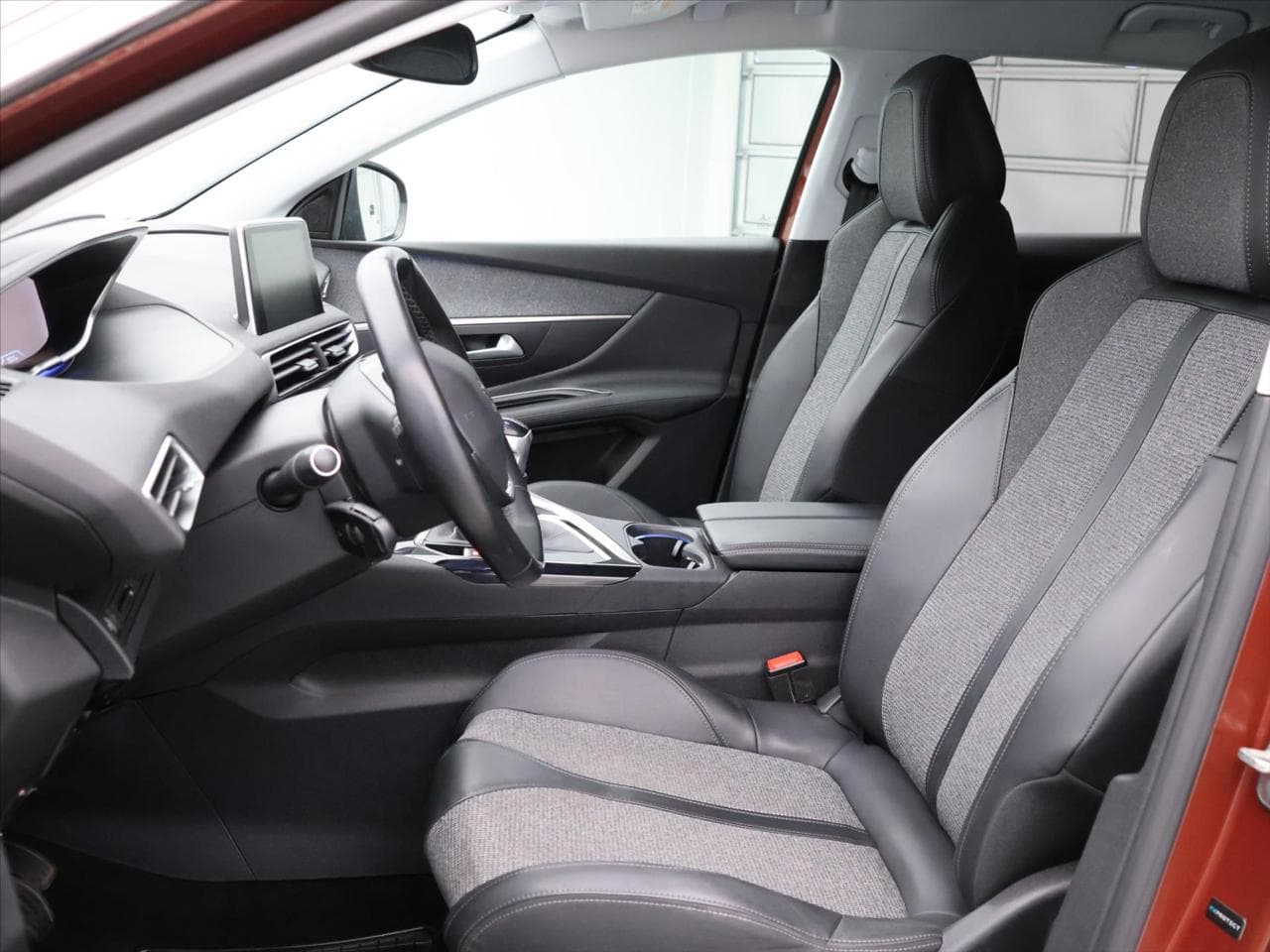 2019 Peugeot 3008 - 10