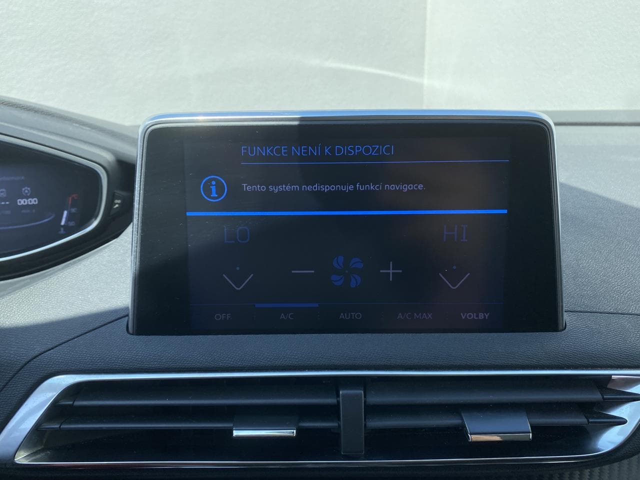 2020 Peugeot 3008 - 16