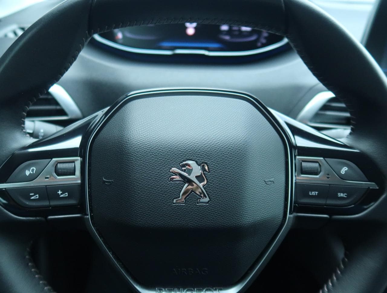 2021 Peugeot 3008 - 19