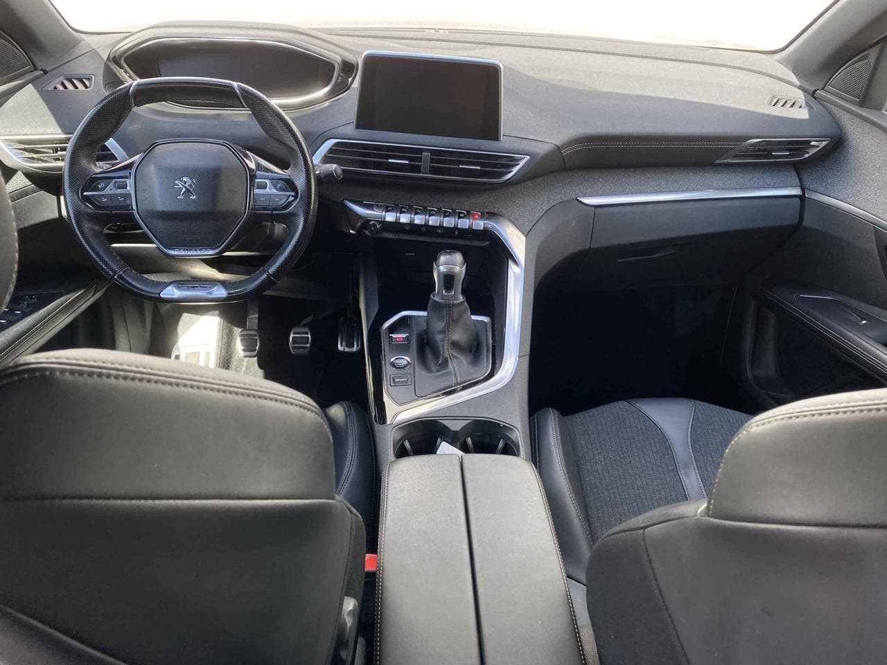 2018 Peugeot 3008 - 8