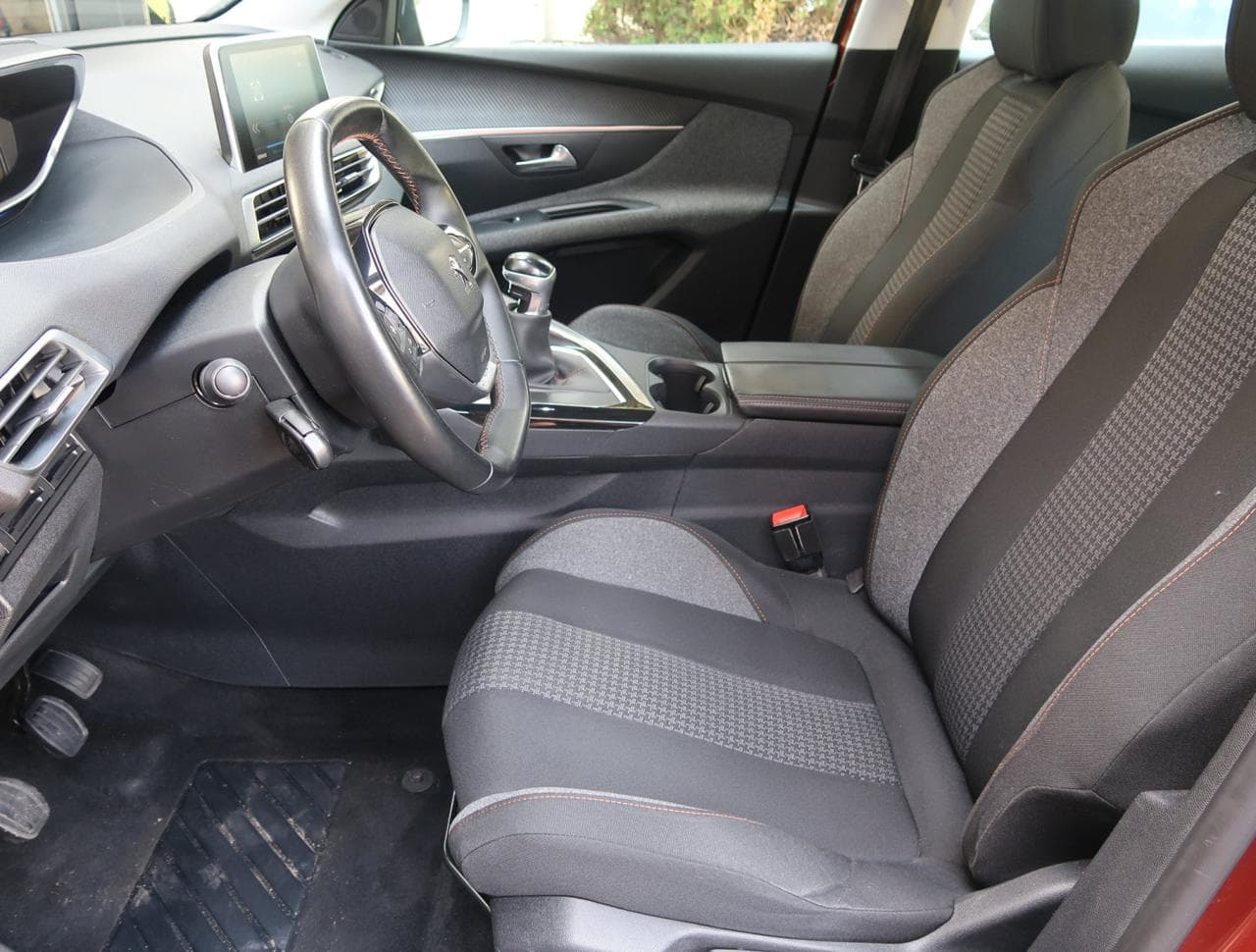 2017 Peugeot 3008 - 16