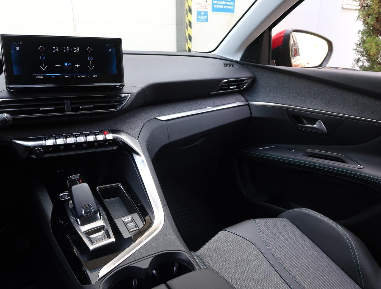2021 Peugeot 3008 - 11