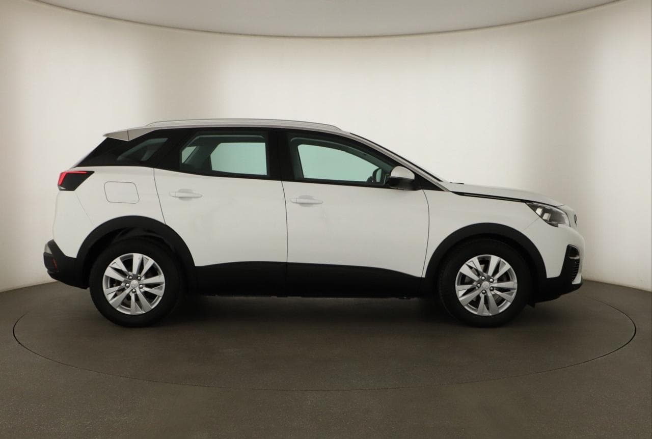 2017 Peugeot 3008 - 8