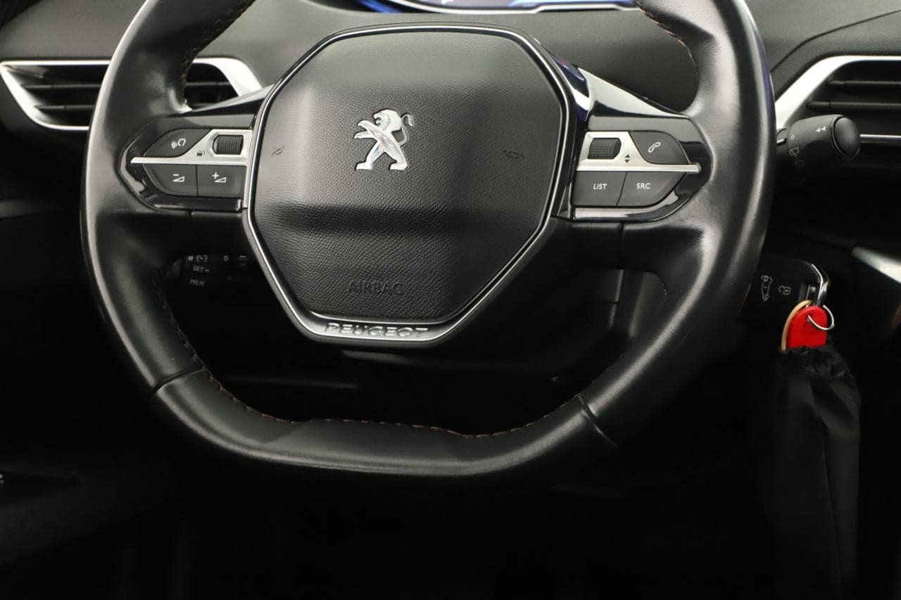 2017 Peugeot 3008 - 14