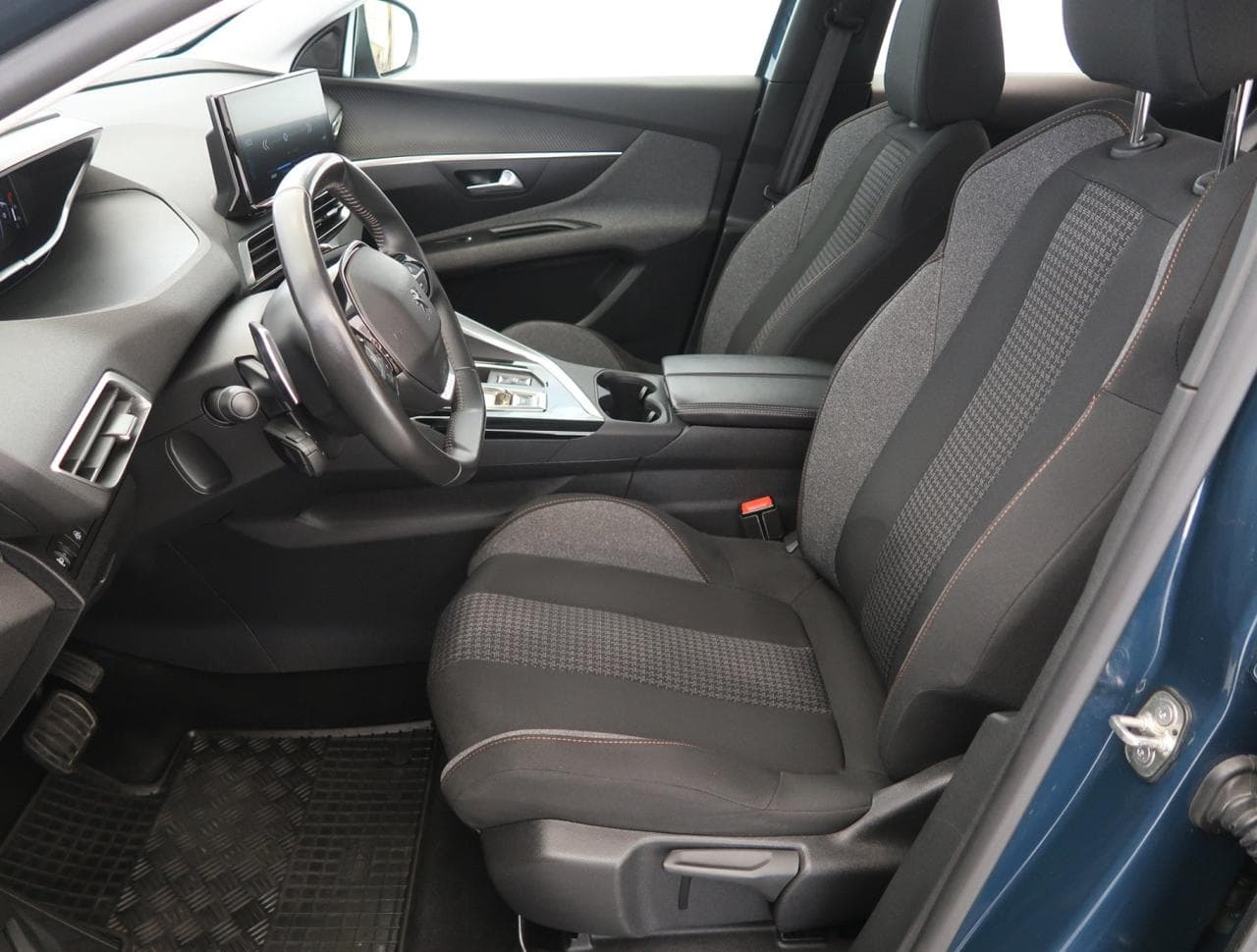 2022 Peugeot 3008 - 16