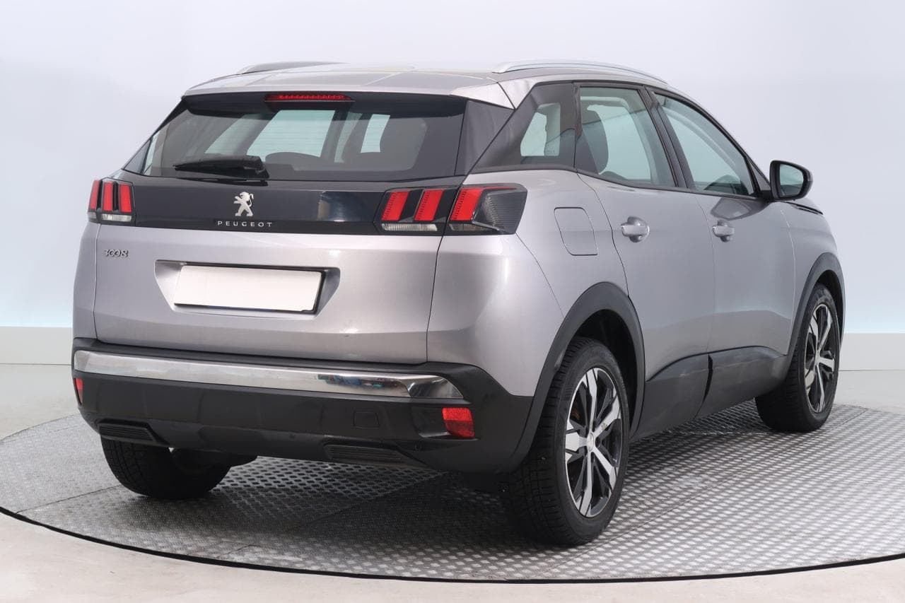 2017 Peugeot 3008 - 12
