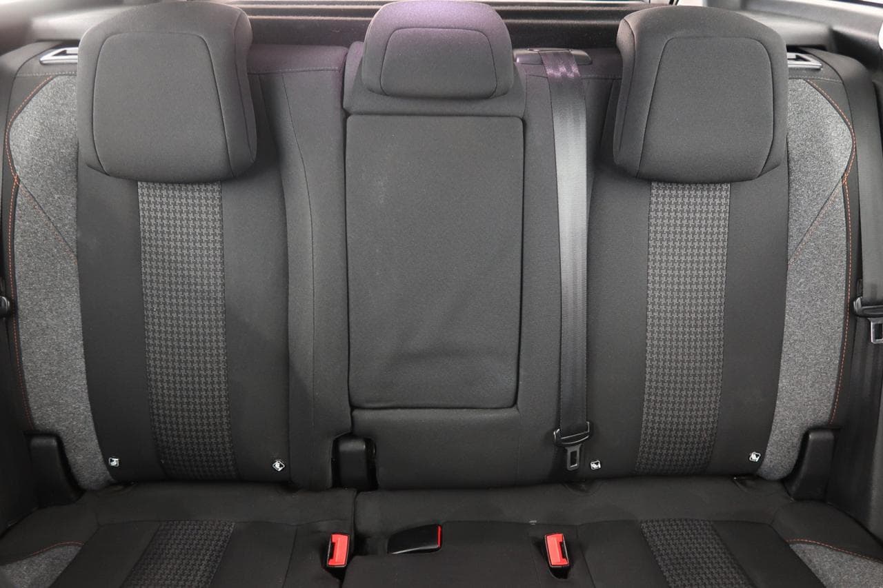 2017 Peugeot 3008 - 31