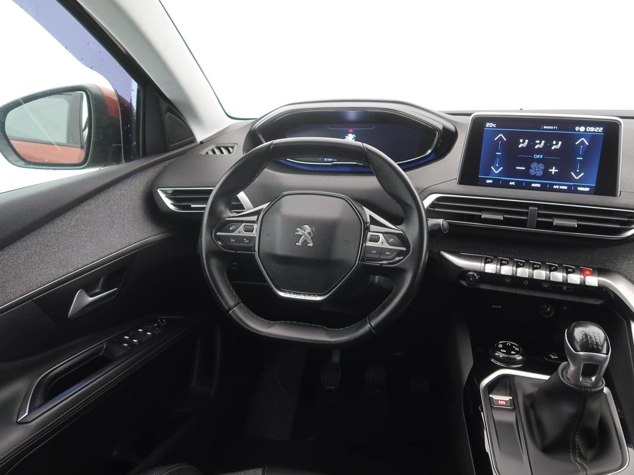 2019 Peugeot 3008 - 9