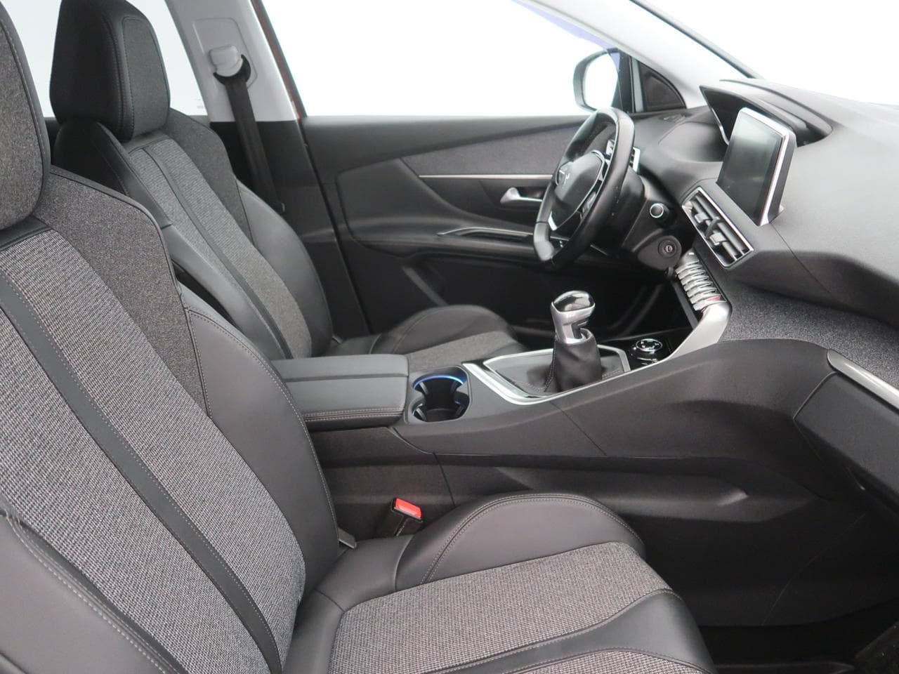 2019 Peugeot 3008 - 12